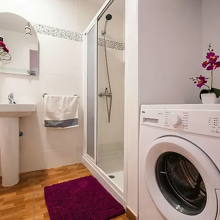 Apartamento Holiday Flat - Tfn021005-eyc *